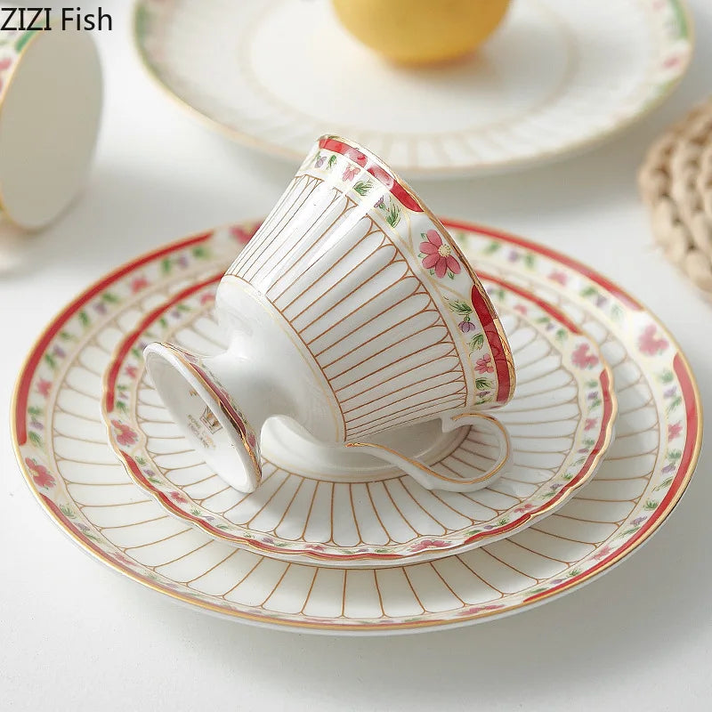 Tasse à Café Céramique Rayures Dorées Classiques