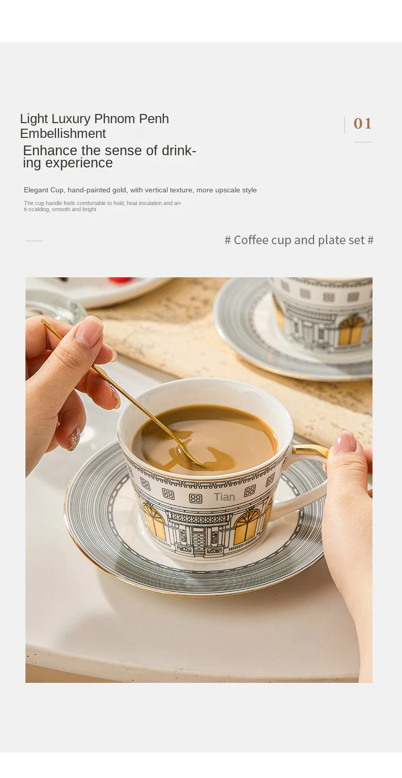 Tasse à Café Française Dorée avec Soucoupe Style Architectural