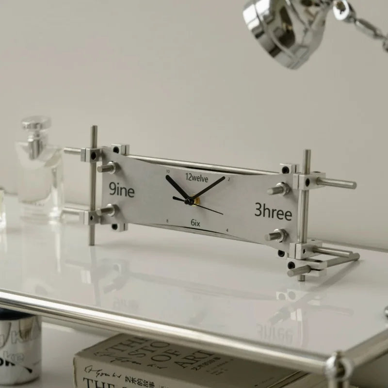 Bauhaus Metal Wall Clock – Nordic Minimalist Design, 40cm