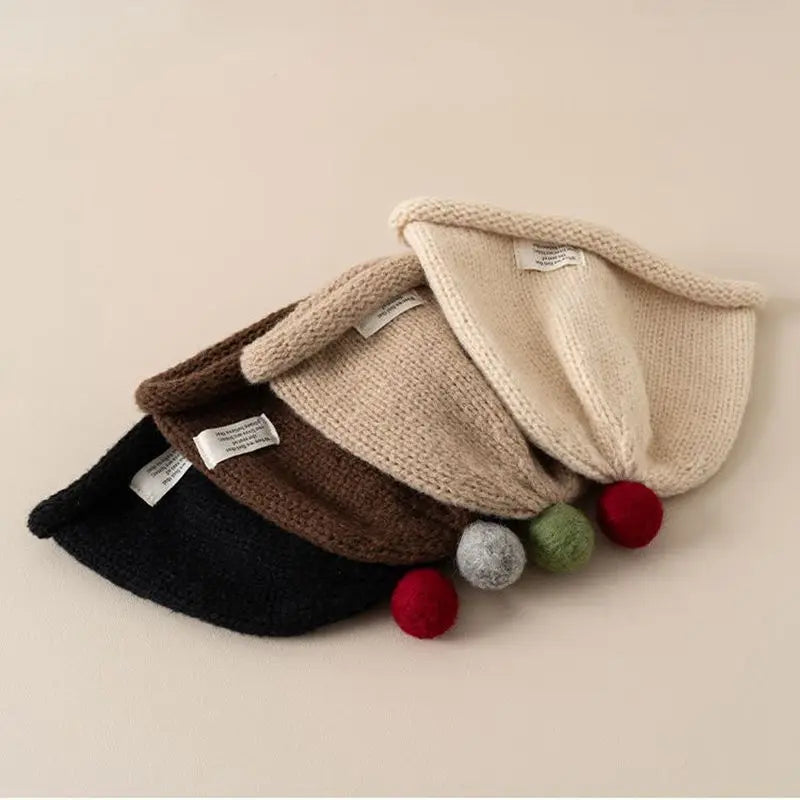 Bonnet Bébé Tricoté à Pompon