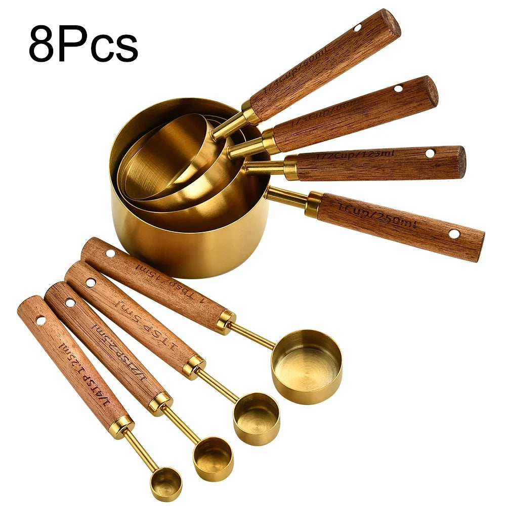 Ensemble Tasses et Cuillères à Mesurer Doré Manche Bois