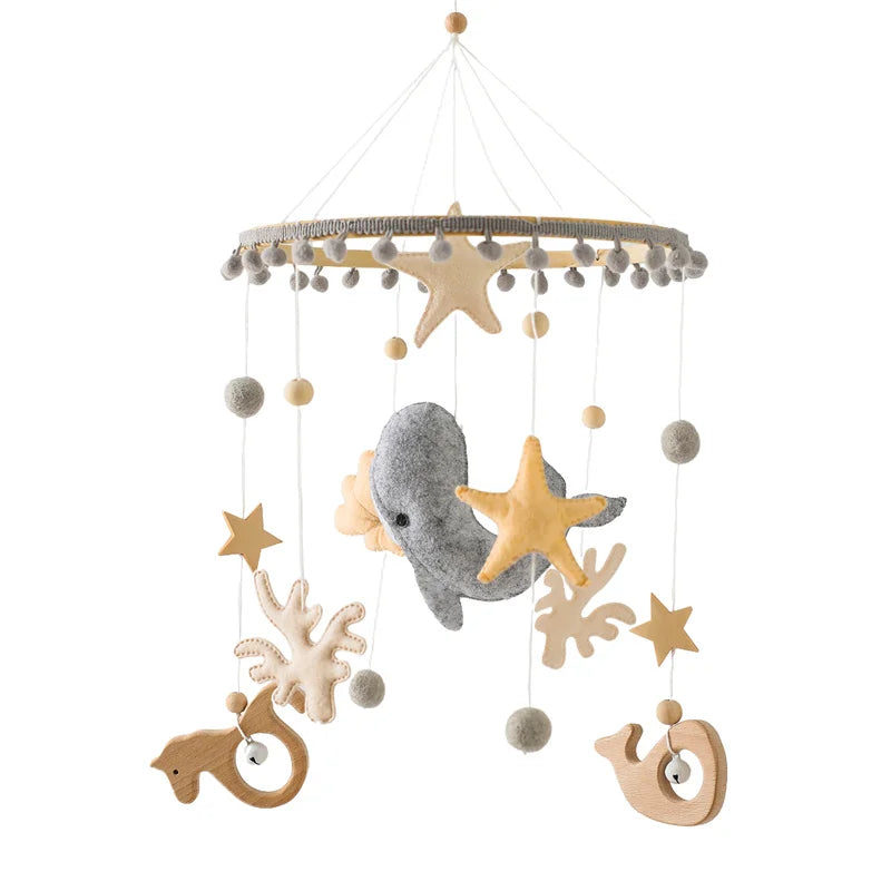 Mobile Musical en Bois pour Lit Bébé