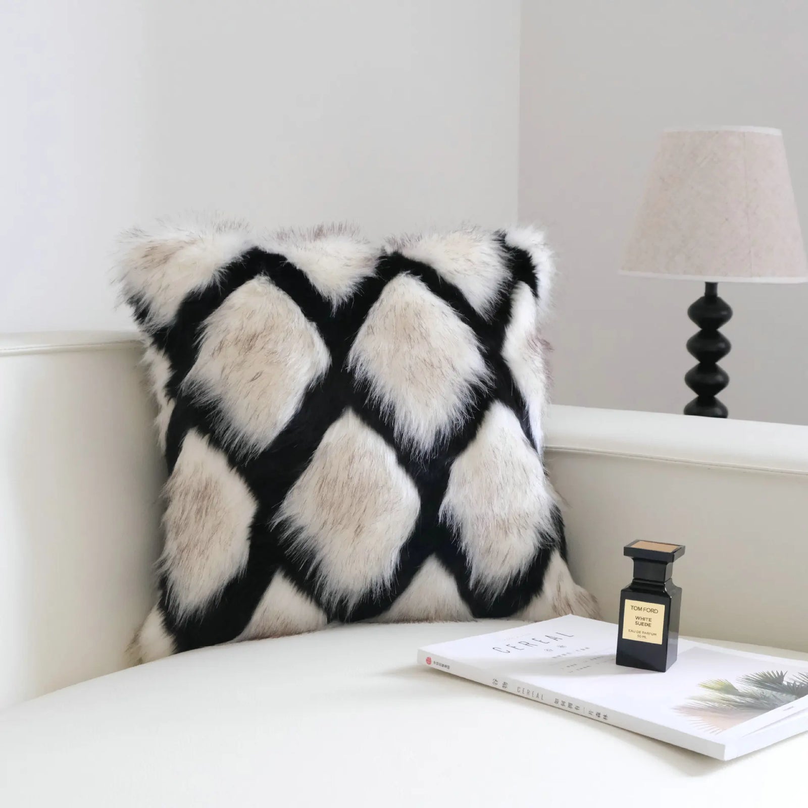 Housse de Coussin Peluche Imitation Fourrure Léger Luxe