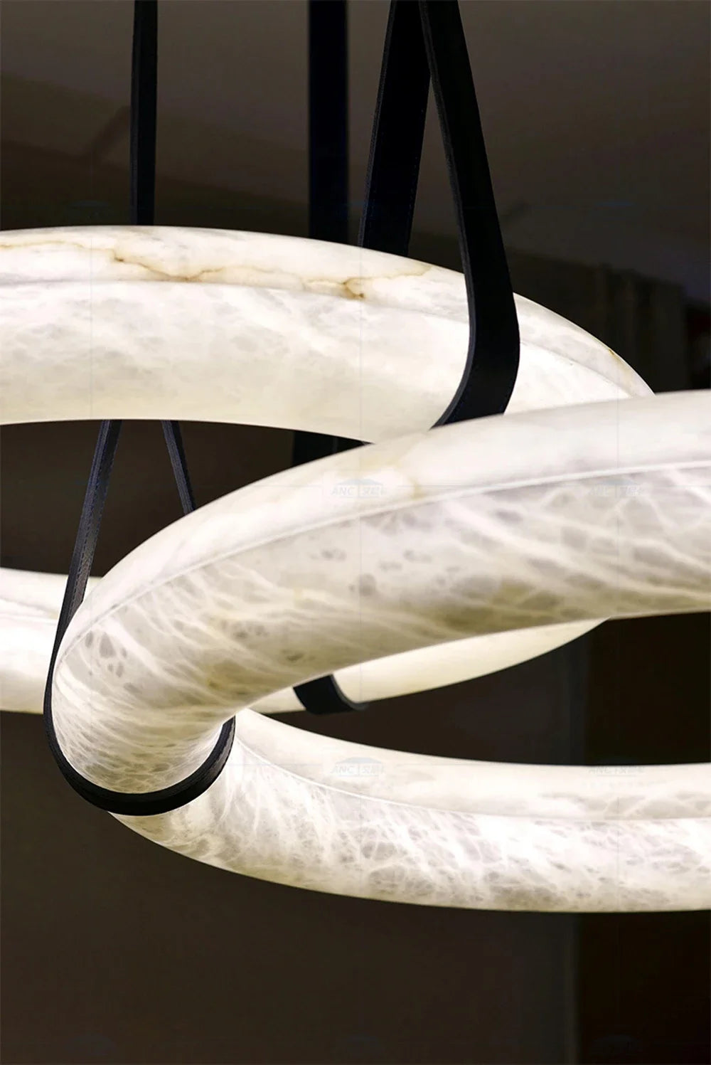 Suspension Ronde Cuir et Cuivre Marbre Espagnol Haut de Gamme