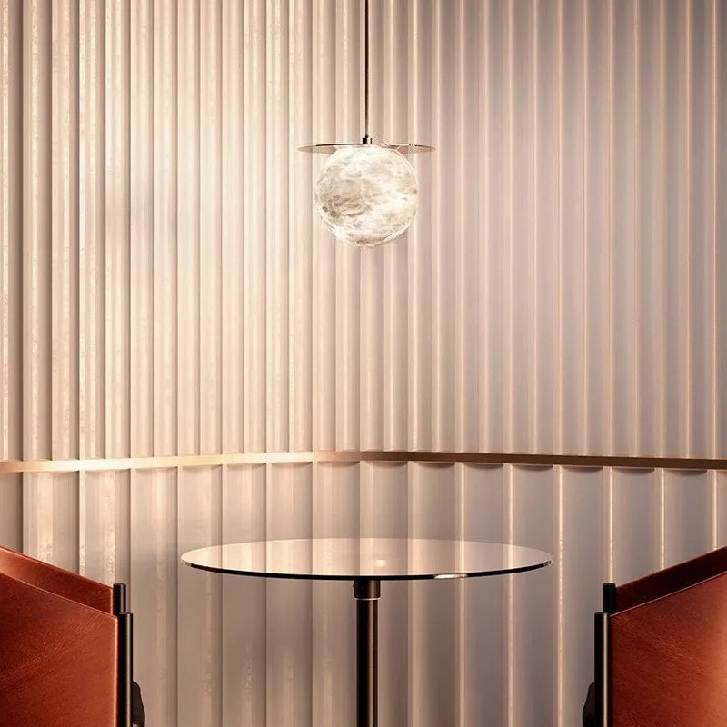 Suspension Boule en Marbre et Laiton - Design Contemporain