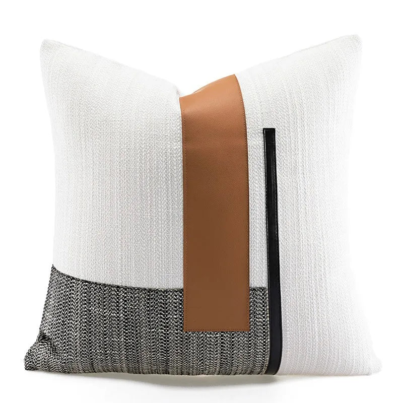 Housse de Coussin Pompons Noirs et Cuir Orange Format Lombaire