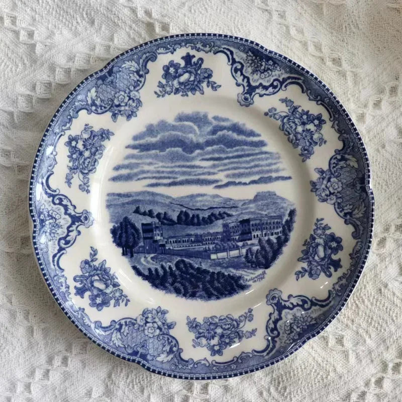 Assiette en Céramique Motif Château Bleu Palace