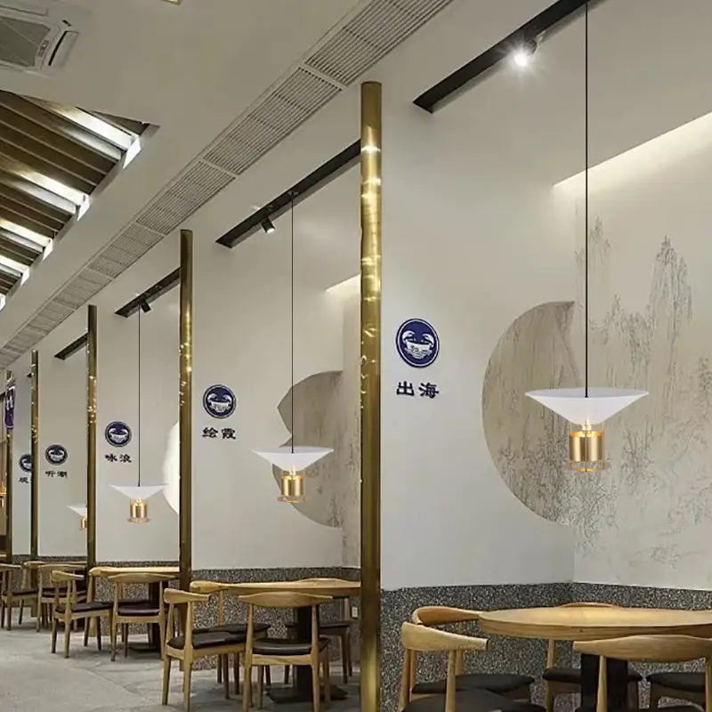 Lustre Design Artistique pour Restaurant et Bar
