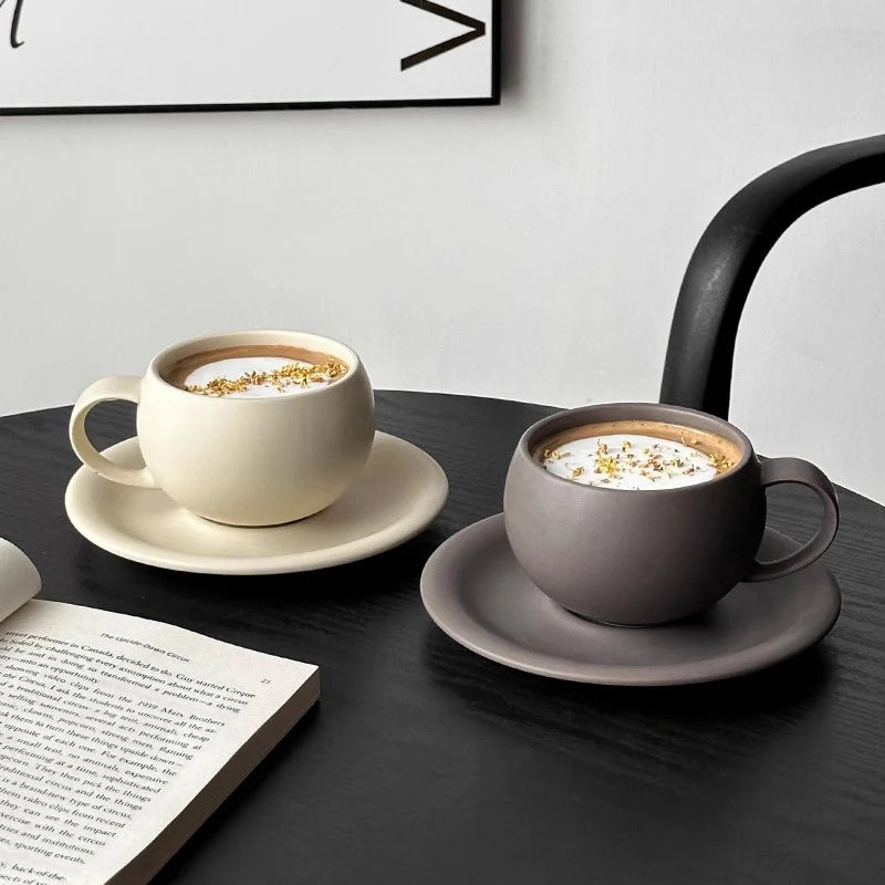 Tasse et Soucoupe Céramique Forme Œuf Style Européen
